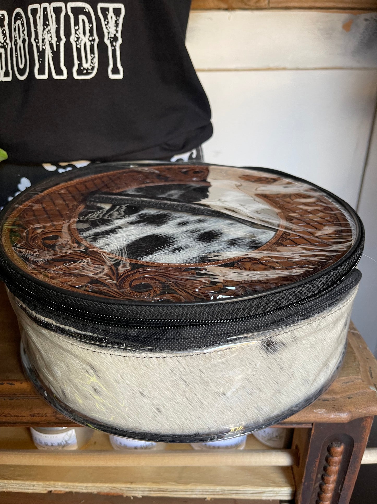 Hand Tooled Cowhide Jewelry Case