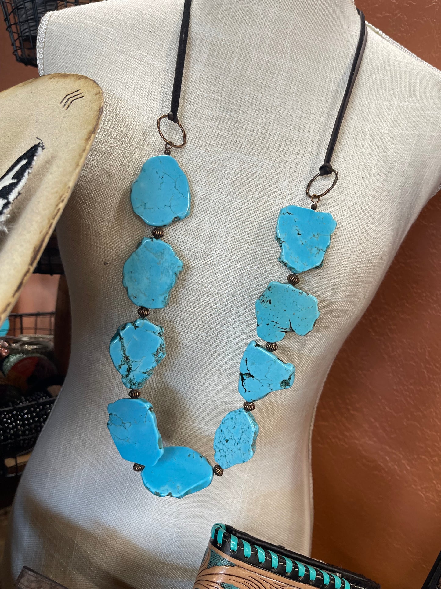 TURQ LARGE SLAB NECKLACE