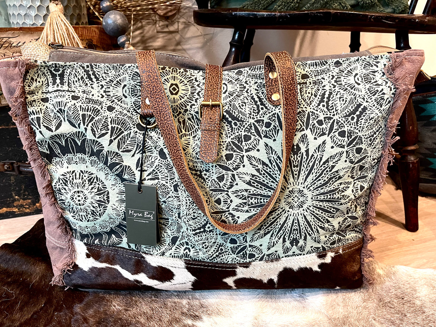 Green Floral Weekender