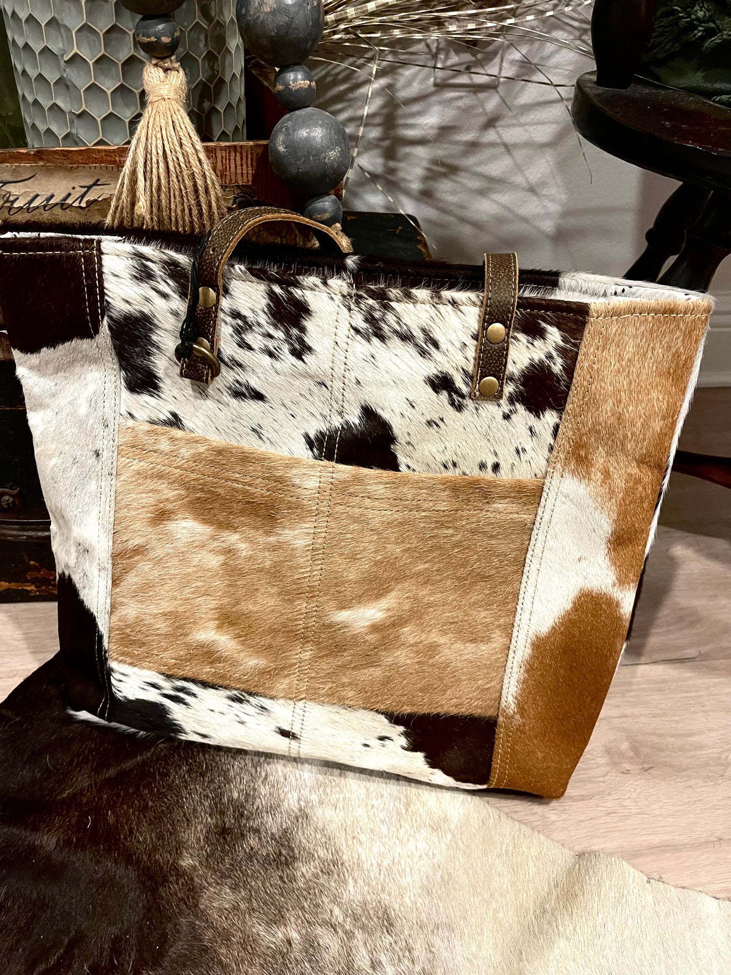 TRI-COLORED LARGE TOTE