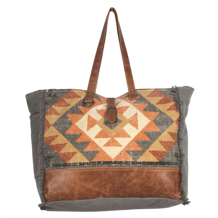 COSMO BOHO WEEKENDER