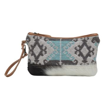 BELLA POUCH