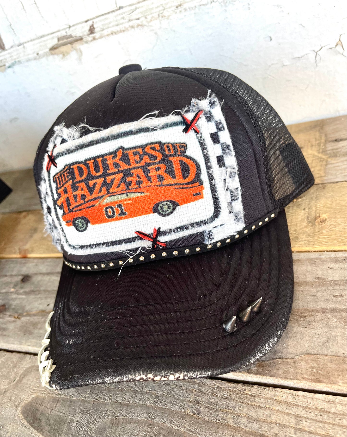 DUKE'S TRUCKER