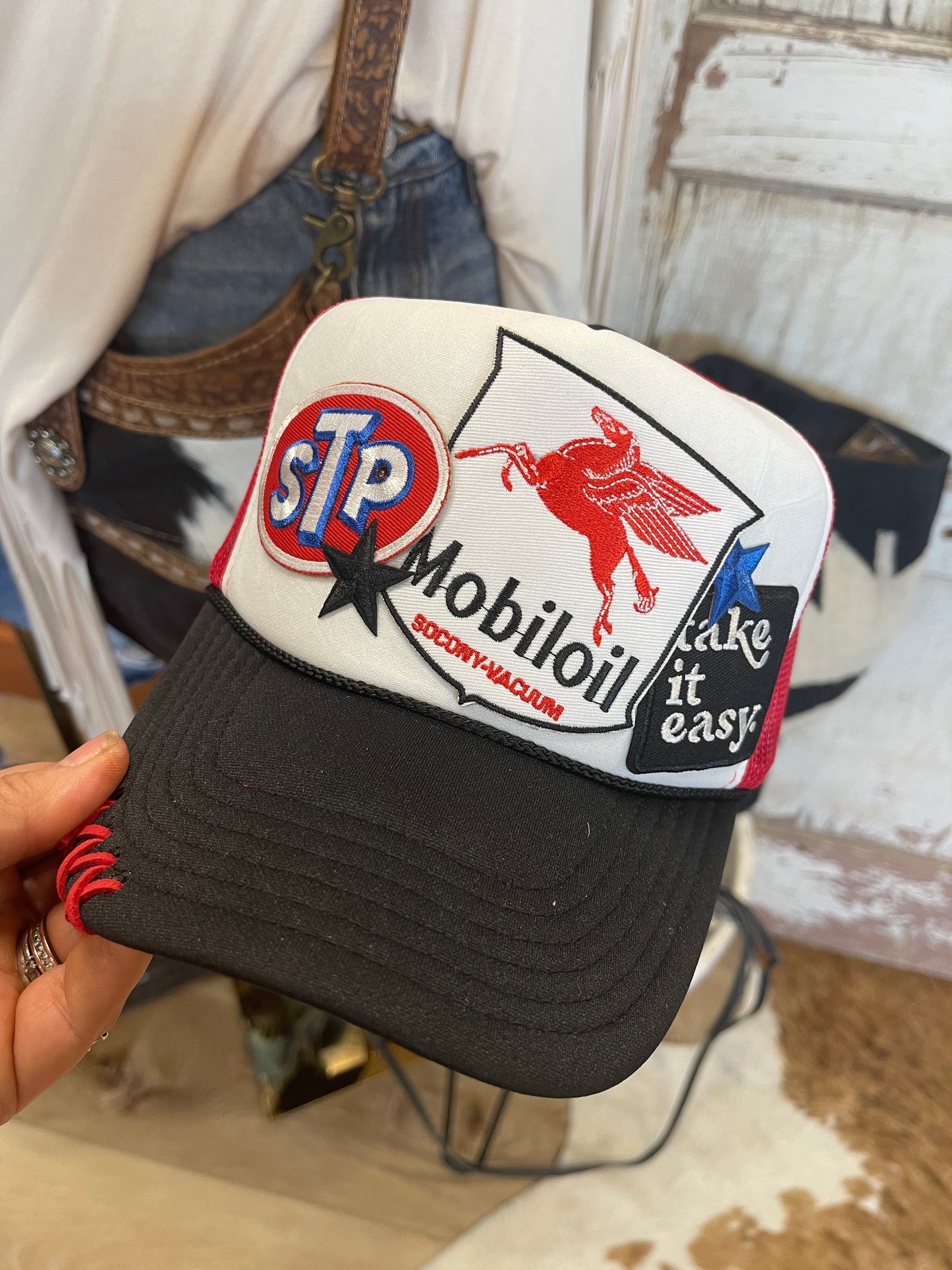 Mobiloil Hat