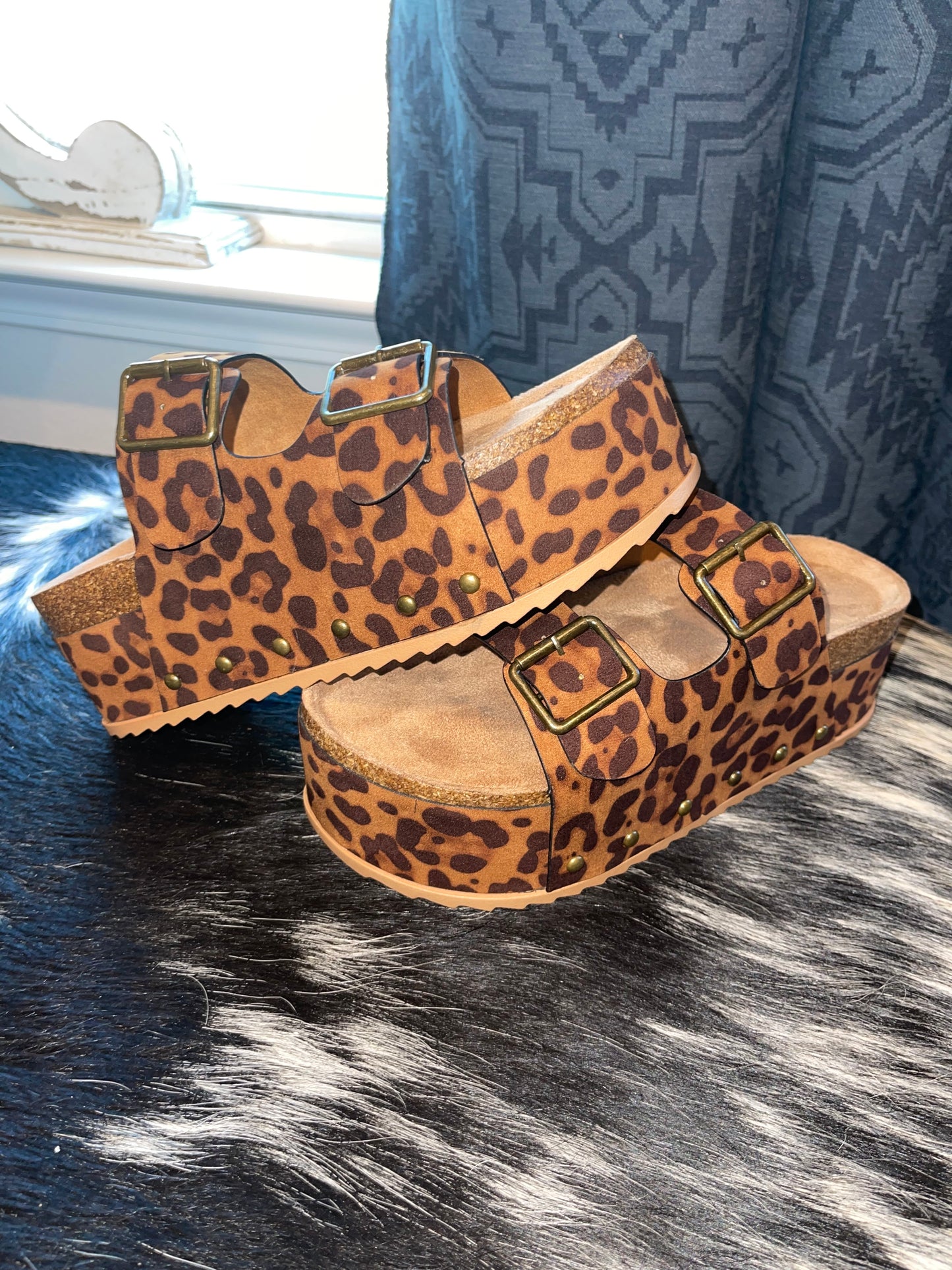 Leopard Platforms