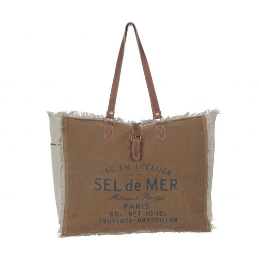 VINTAGE INSPIRED WEEKENDER