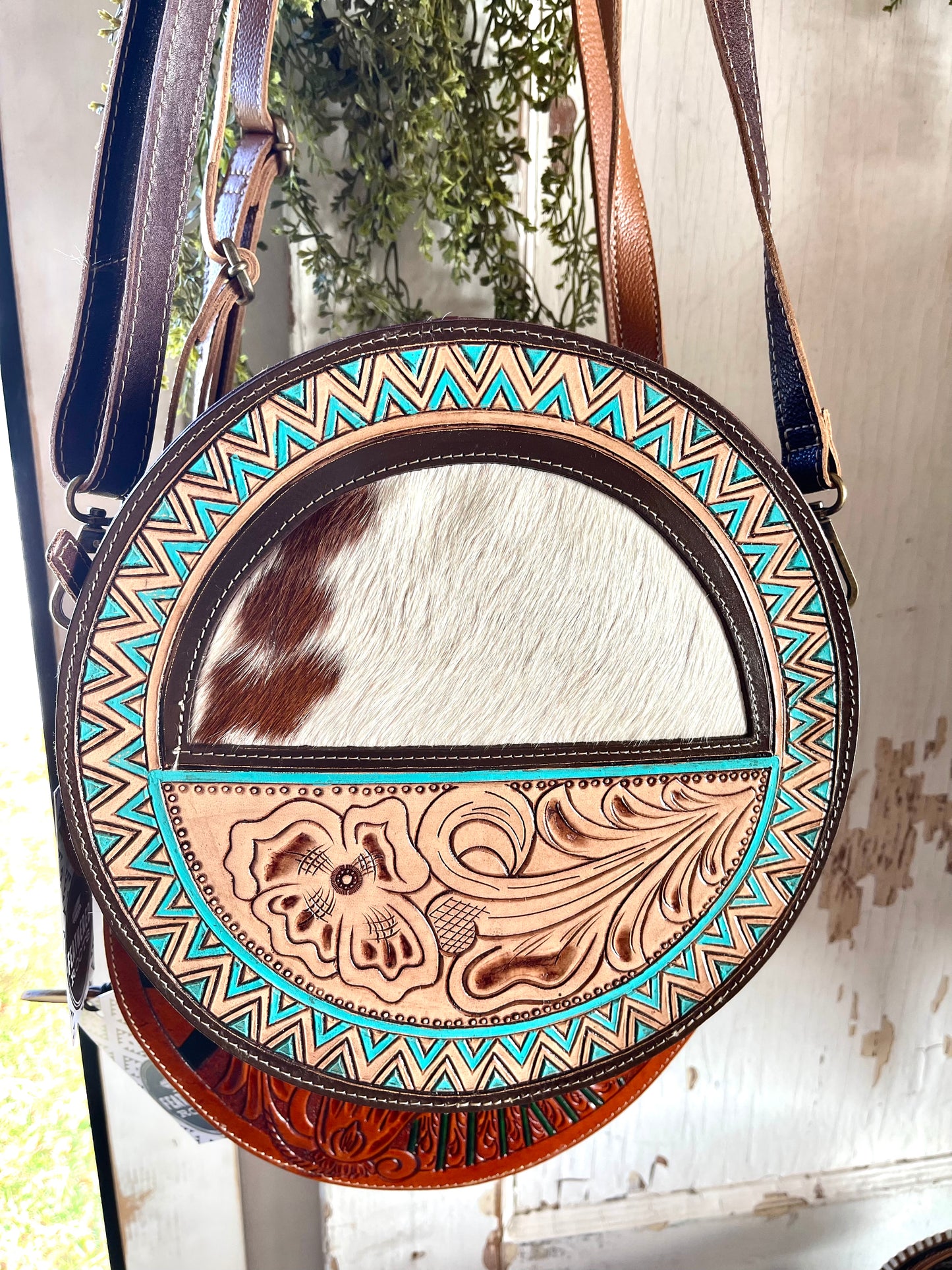 CHOCTAW CANTEEN ROUND BAG